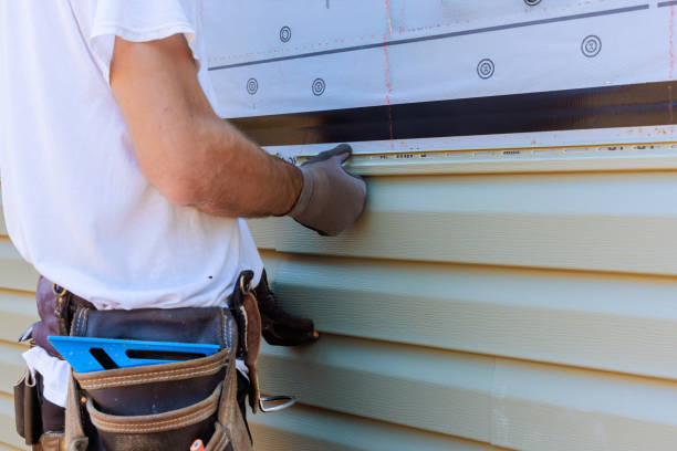 Trusted Emergency Siding Repair service in Aurora, OH - Creative Siding